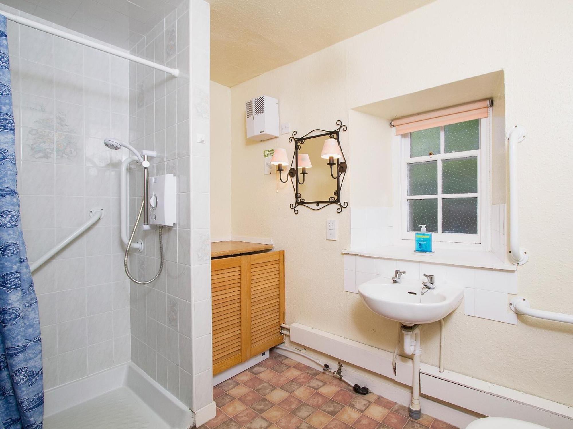 Katys Cottage Balnaboth Экстерьер фото